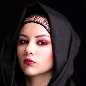 Read more about the article Makeup Trends 2021